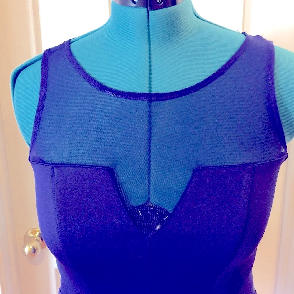 Sexy Guess dress, size 8, new! - Picture 2 of 6